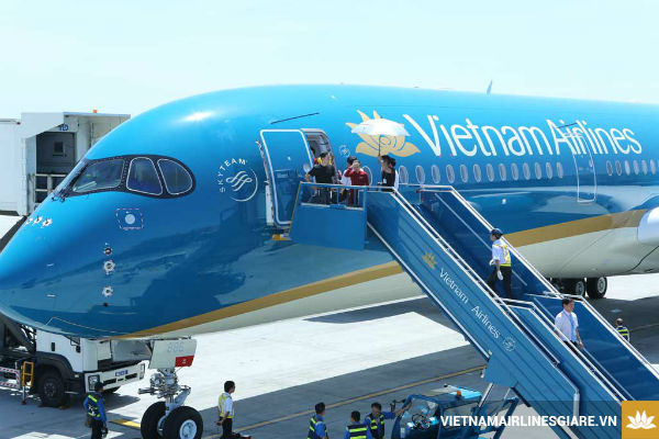 cach-mua-ve-may-bay-gia-re-Vietnam-Airlines